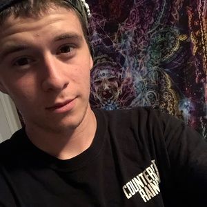 Meet your Posher, Aidan